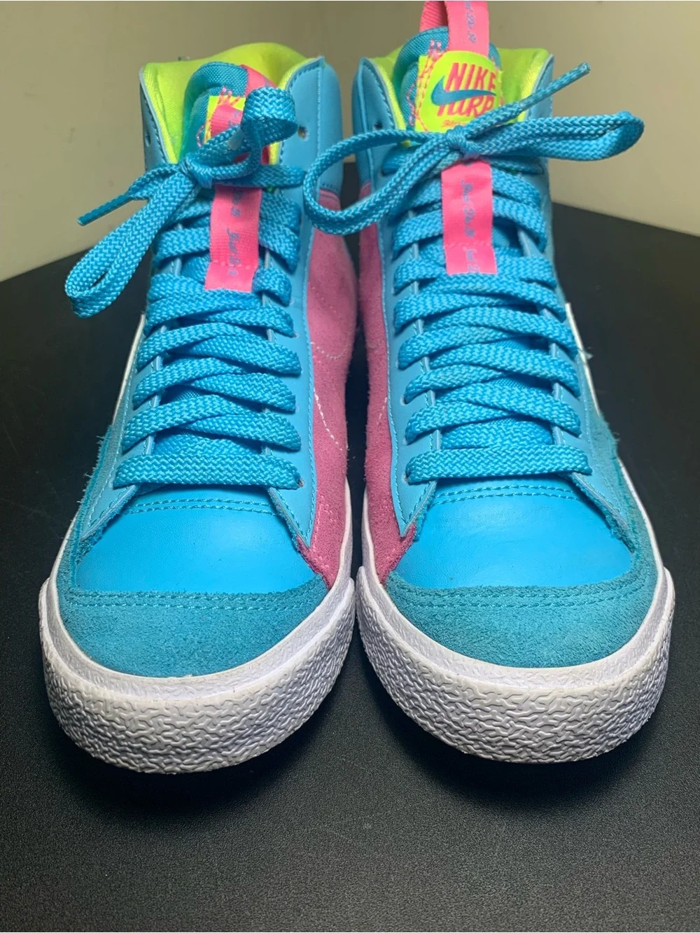 Kids Nike Blazer Mid 77 (Size 4Y US) Good Condition
